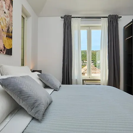 Hedera Estate, Hedera Iii * Zaton (Dubrovnik-Neretva)