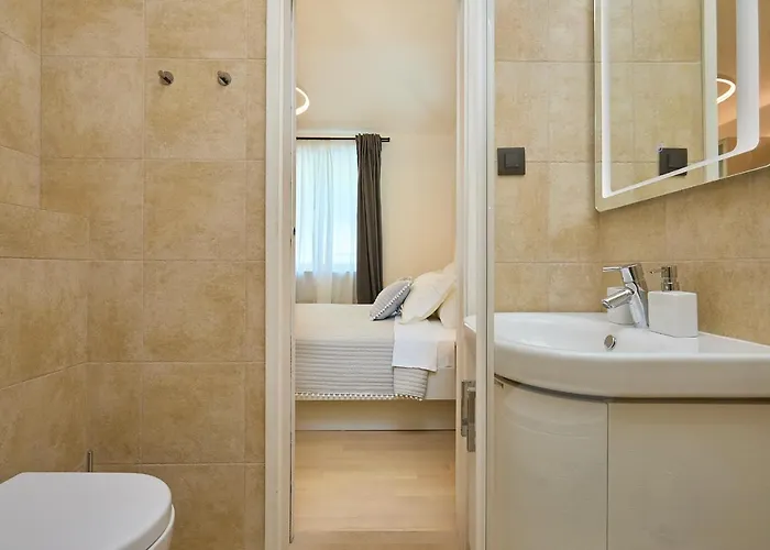 Hedera Estate, Hedera Iii Willa