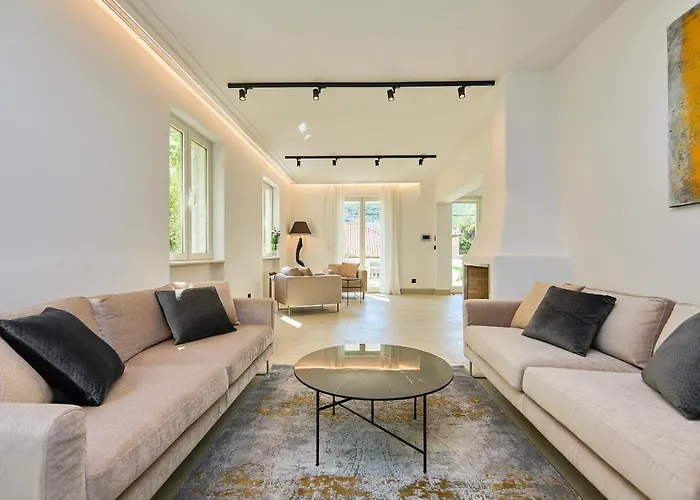 Hedera Estate, Hedera Iii * Zaton (Dubrovnik-Neretva)