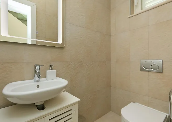 Willa Hedera Estate, Hedera Iii *