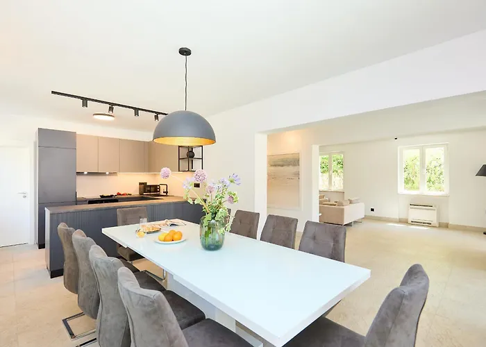 Hedera Estate, Hedera Iii * Zaton (Dubrovnik-Neretva)