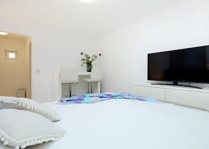 Willa Hedera Estate, Hedera Iii