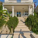 Hedera Estate, Hedera Iii Villa *