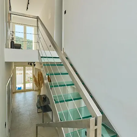 Hedera Estate, Hedera Iii וילה *